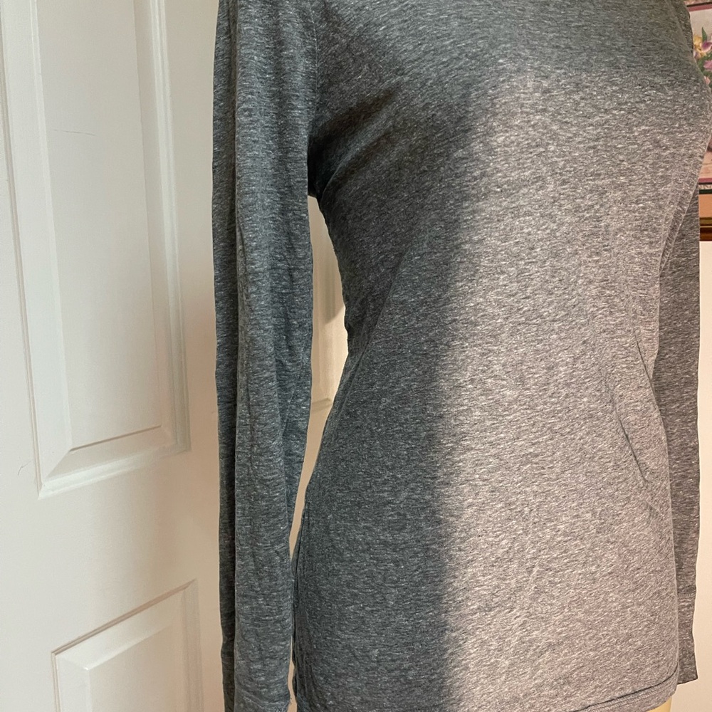 Mossimo Supply Co. Charcoal Long Sleeve Top - Picture 3 of 8